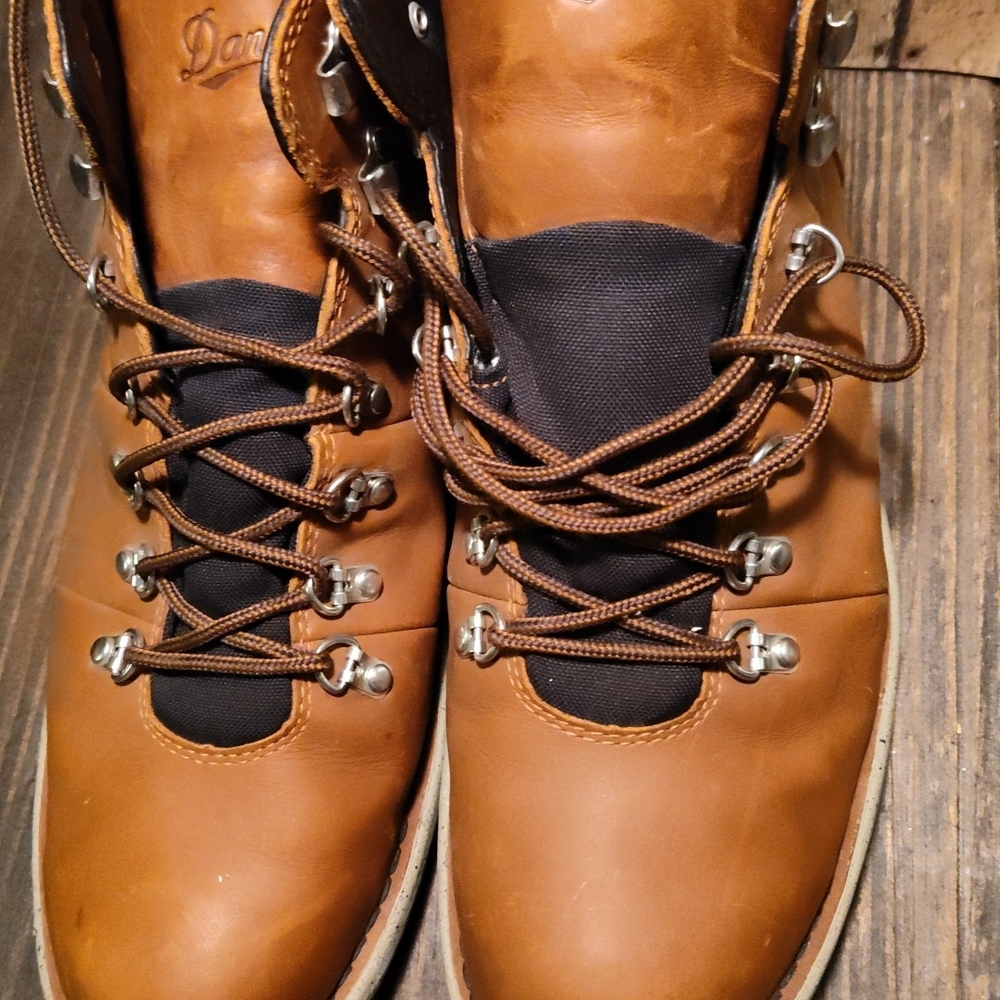 Men's Brown Leather Hiking Boots
